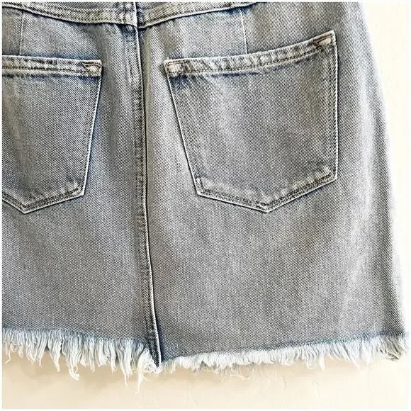 KanCan Denim High Rise Mini Skirt NWT Light Wash Cotton Size Medium Casual Chic - Picture 8 of 10
